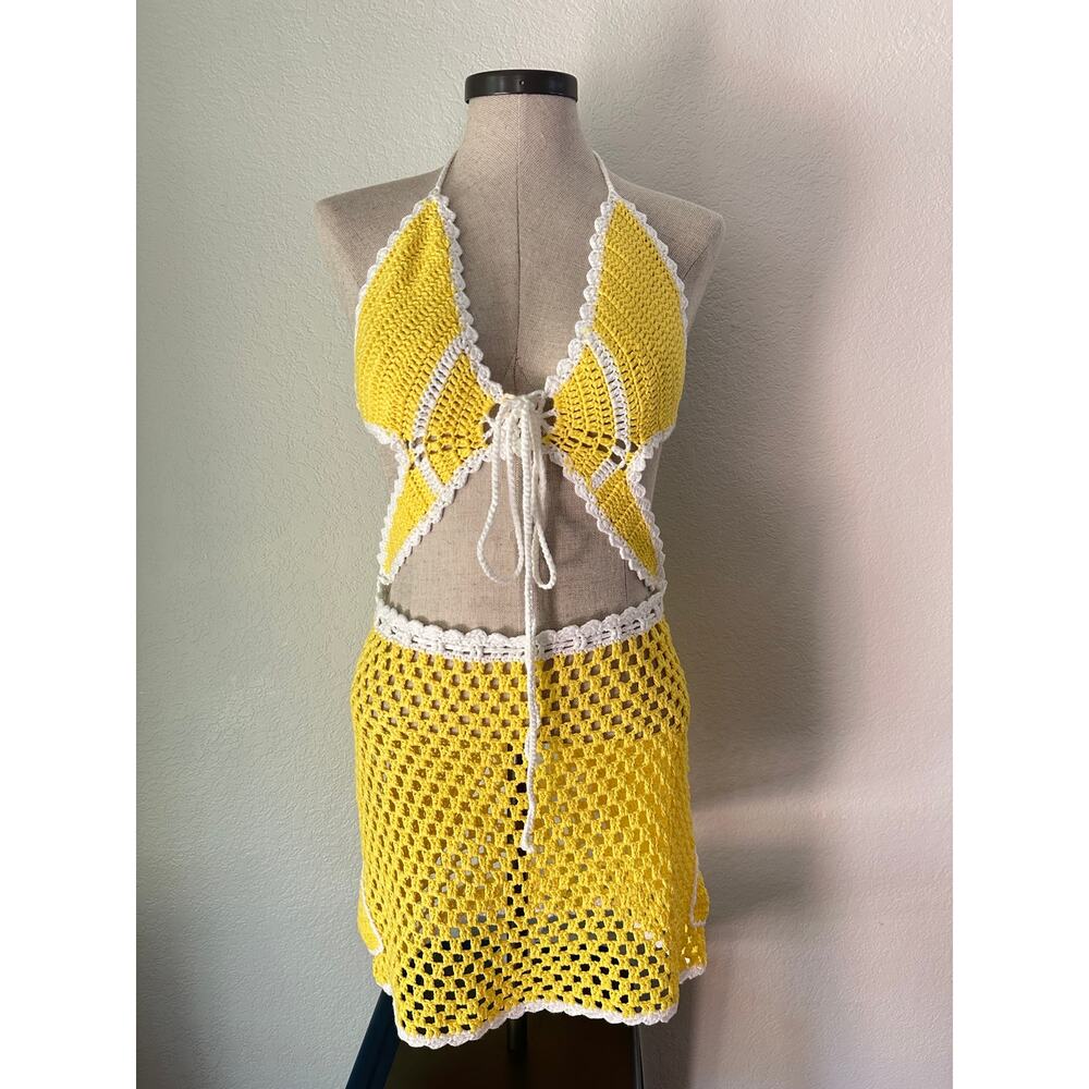 Crochet Halter Dress M/L Yellow White Boho Festival Beach Cover Up Y2K